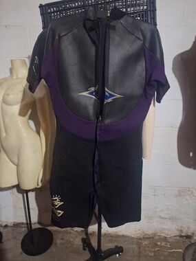 Rip Curl Men's Black / Purple wetsuit XXL